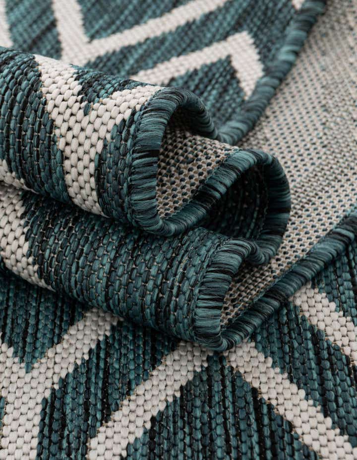 4' x 6' Easy-Clean Jill Zarin Turks and Caicos Indoor / Outdoor Rug