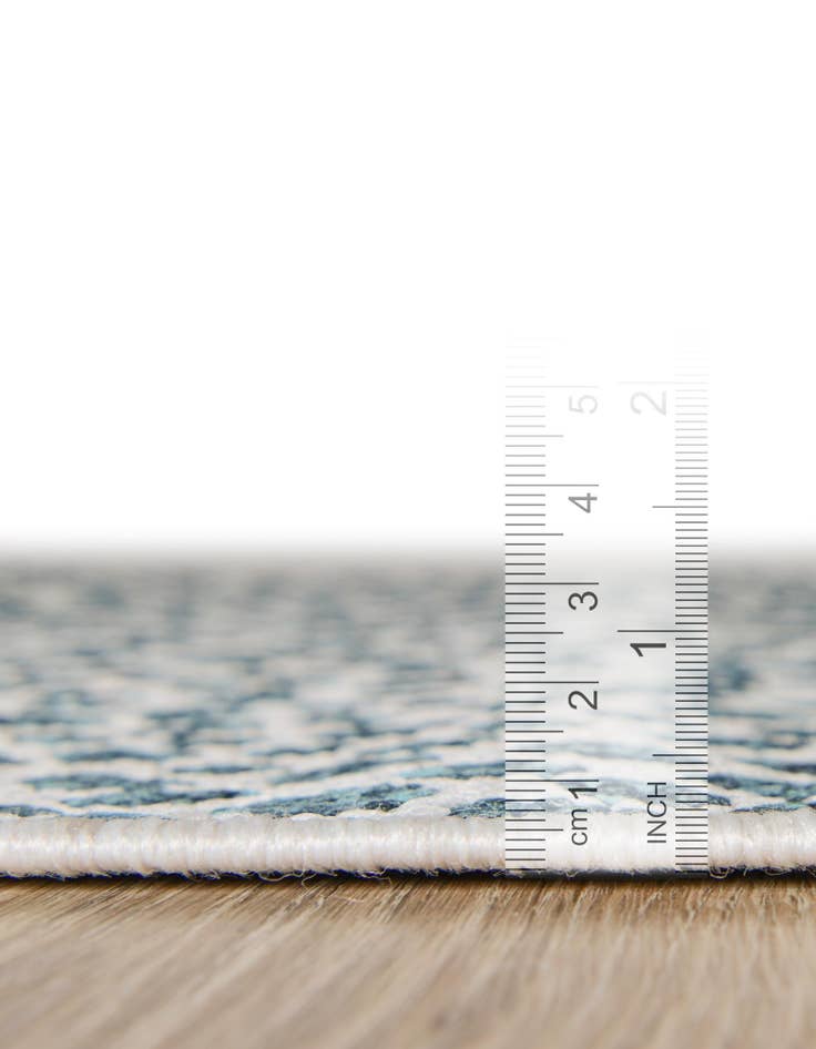 Detail image of 5' 3 x 8' Easy-Clean Jill Zarin Cape Town Indoor / Outdoor Rug