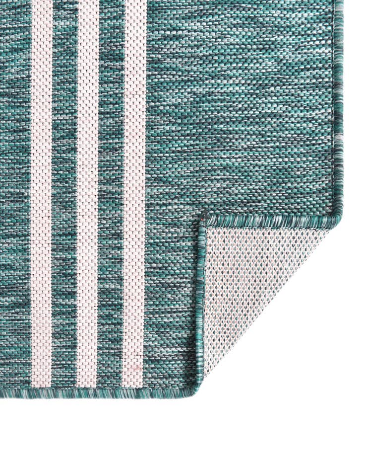 Detail image of 2' 2 x 3'  Washable Jill Zarin Indoor / Outdoor Rug