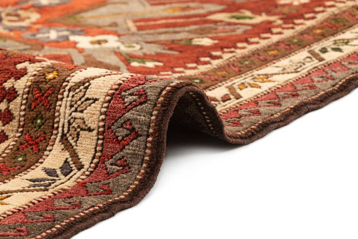 Detail image of 5' 1 x 7' 5 Hand Knotted Kars Wool Rug