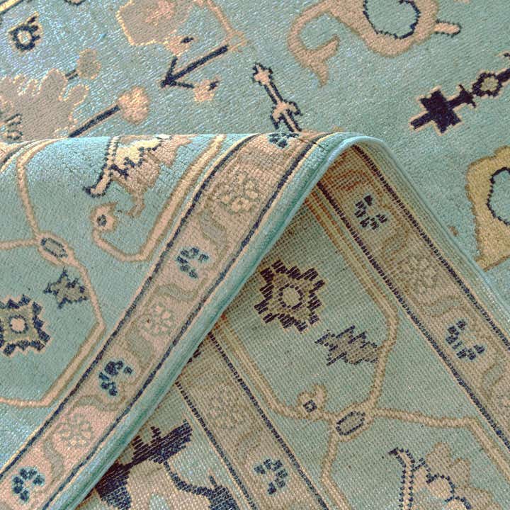 5' 6 x 7' 9 Hand Knotted Kazak Rug