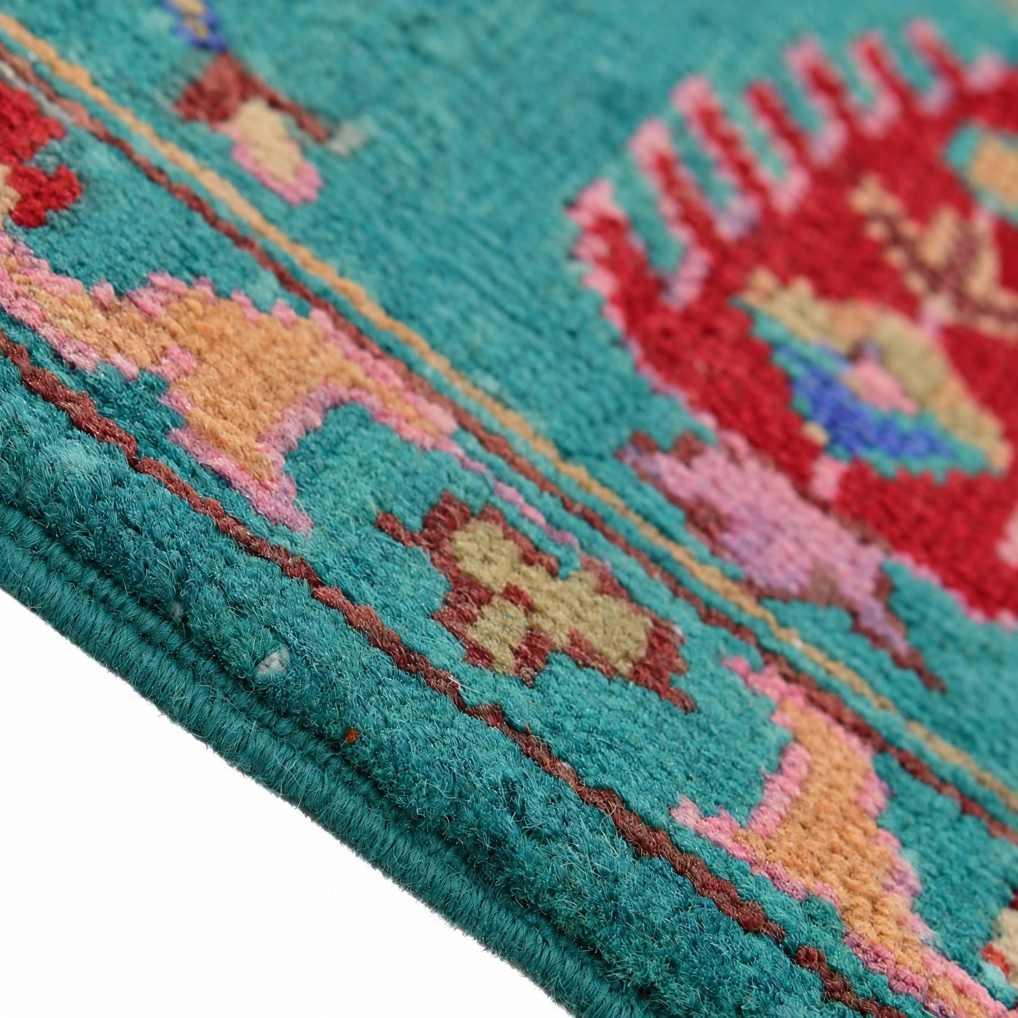 Detail image 8 of 12: 6' 5 x 9' 10 Hand Knotted Kazak Rug