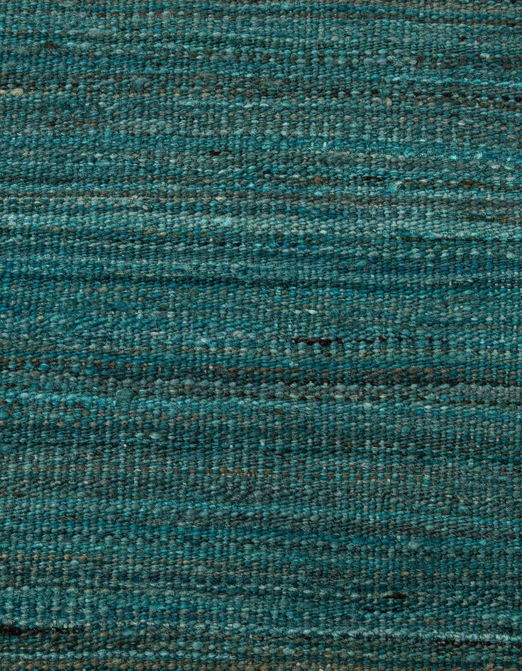 Detail image of 4' 11 x 6' 2  Hand Woven Kilim Modern Wool Rug