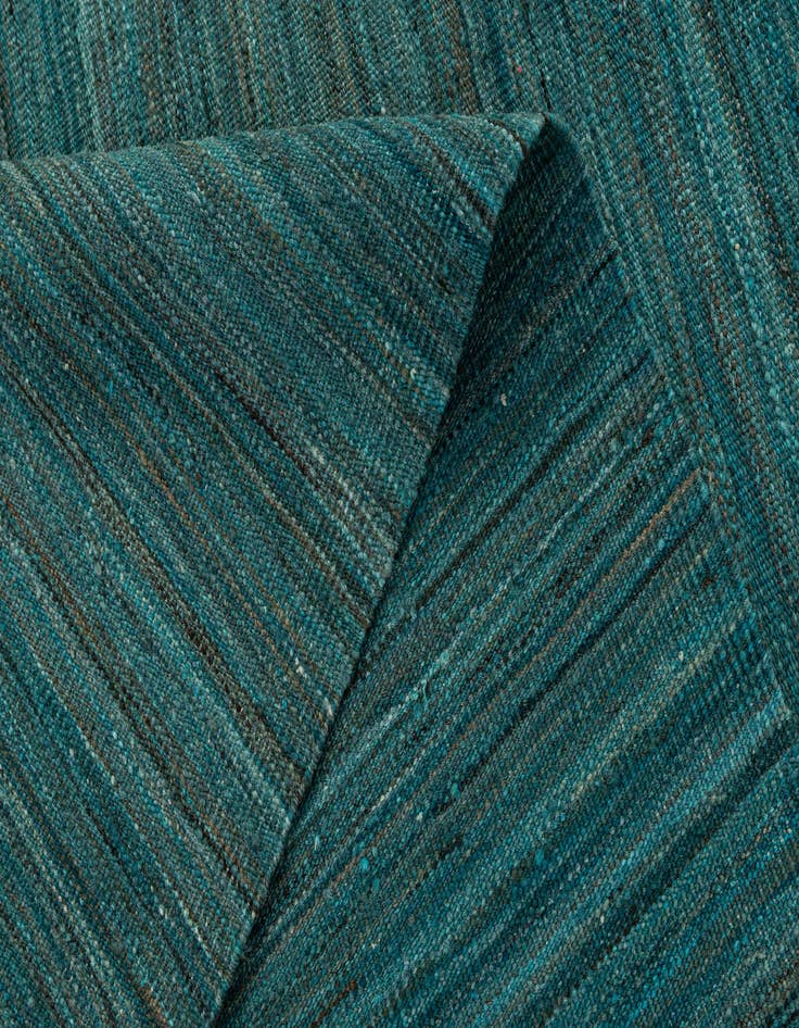 Detail image of 4' 11 x 6' 2  Hand Woven Kilim Modern Wool Rug