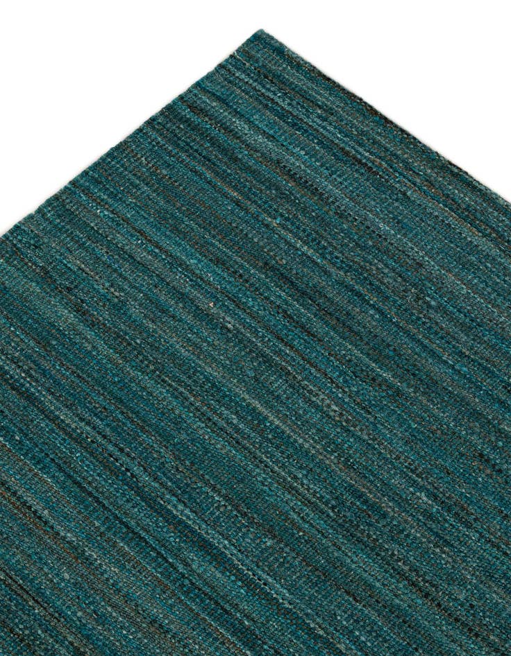 Detail image of 4' 11 x 6' 2  Hand Woven Kilim Modern Wool Rug