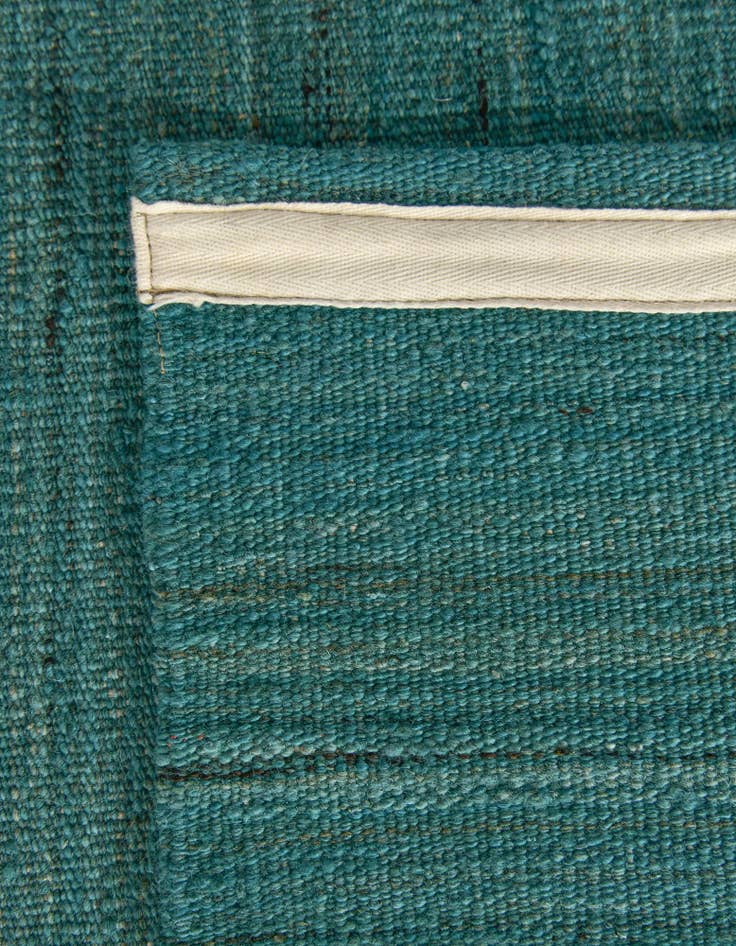 Detail image of 6' 10 x 9' 6 Hand Woven Kilim Modern Wool Rug