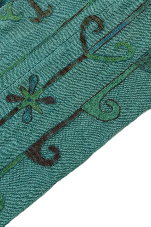 Detail image of 6' 8 x 9' 3 Hand Woven Kilim Suzani Wool Rug