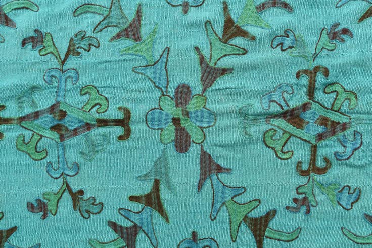 Detail image of 5' 8 x 7' 2 Hand Woven Kilim Suzani Wool Rug