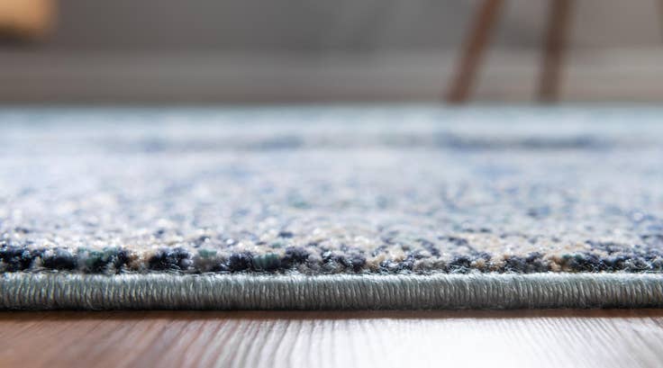 Detail image of 3' 3 x 5' 3 Lexington Rug