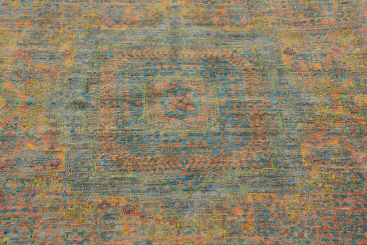 Detail image of 5' 8 x 7' 9 Hand Knotted Mamluk Ziegler Oriental Rug