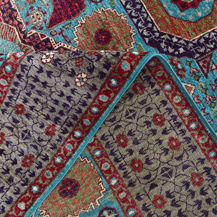 5' 3 x 6' 8 Hand Knotted Mamluk Ziegler Rug
