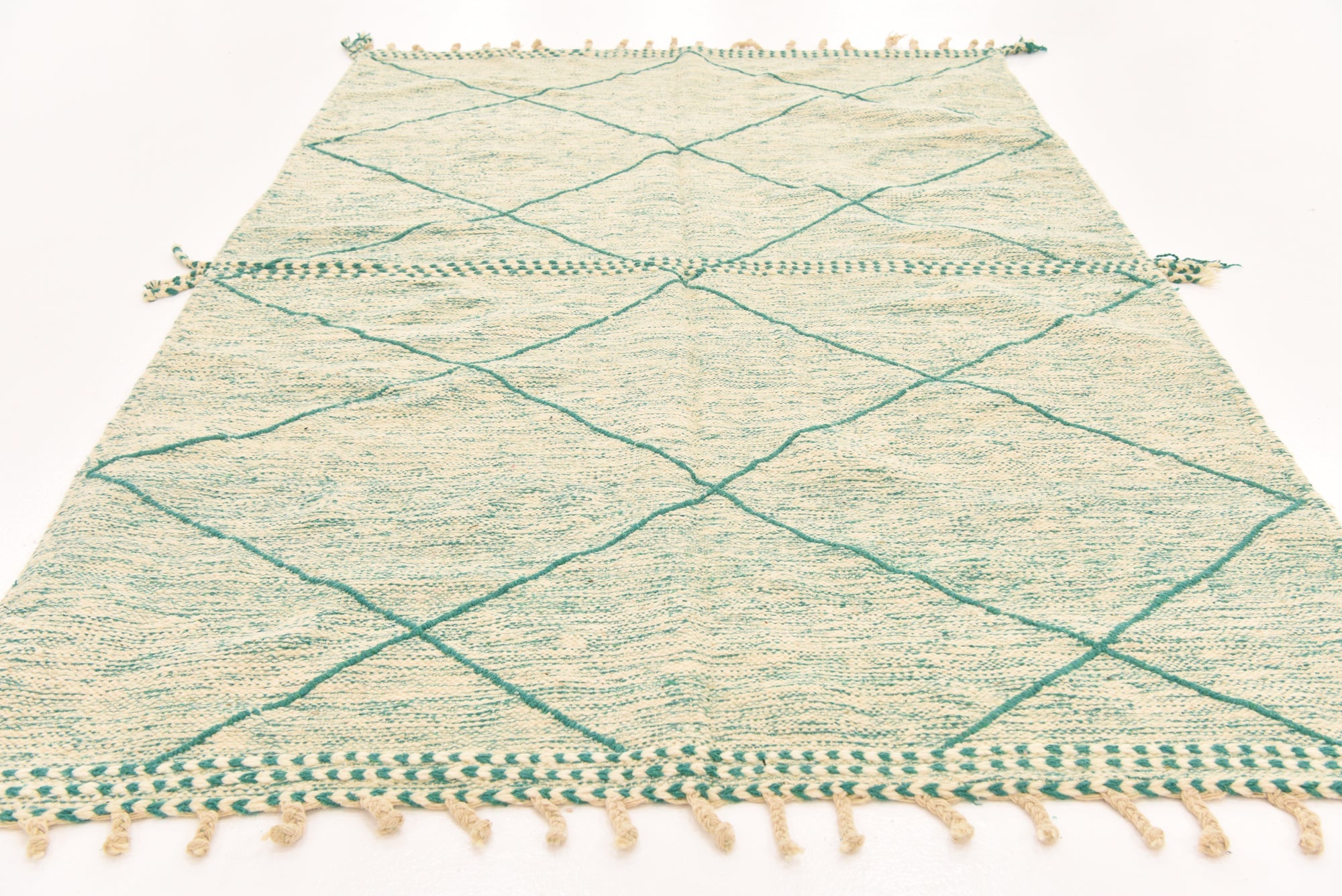 5' 9 x 8' 11 Hand Knotted Moroccan Wool Rug