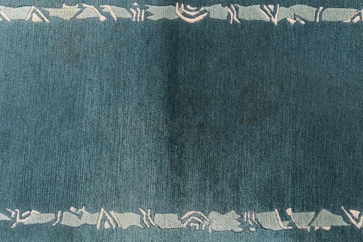 2' 5 x 4' 4 Hand Knotted Nepal Wool Rug
