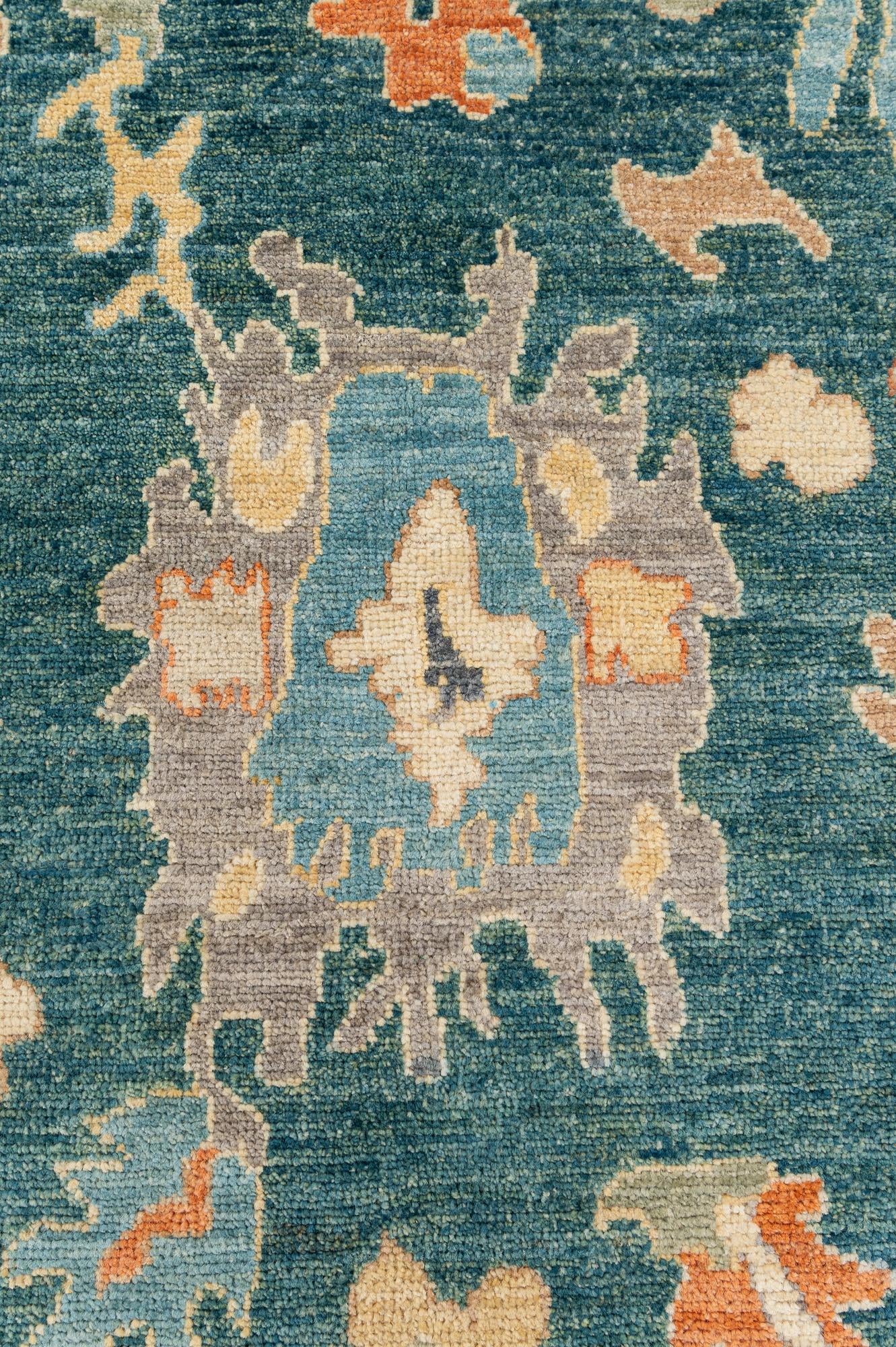 7' 10 x 10' Hand Knotted Oushak Wool Rug