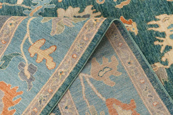 7' 10 x 10' Hand Knotted Oushak Wool Rug
