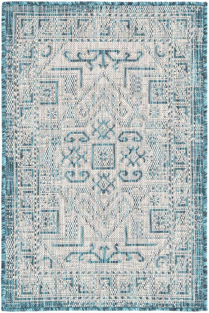 2' x 3' Easy-Clean Aztec Indoor / Outdoor Rug