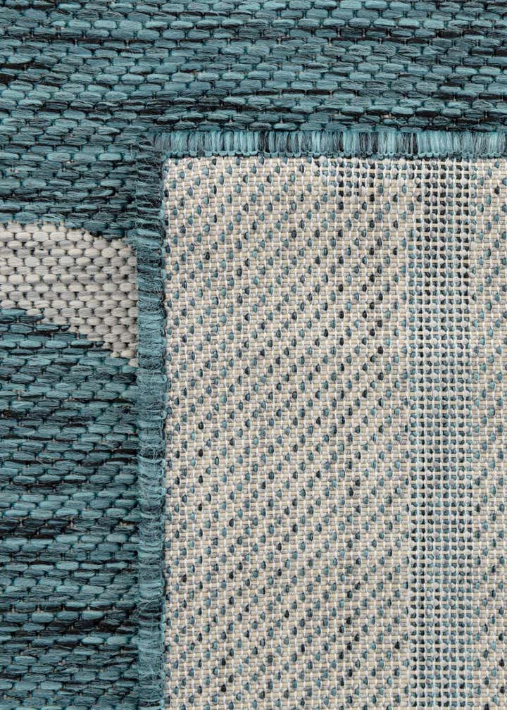 5' 3 x 8' Easy-Clean Botanical Indoor / Outdoor Rug