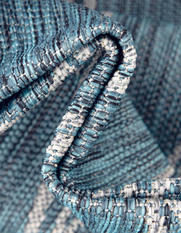 Detail image of 9' x 12'  Washable Botanical Indoor / Outdoor Rug