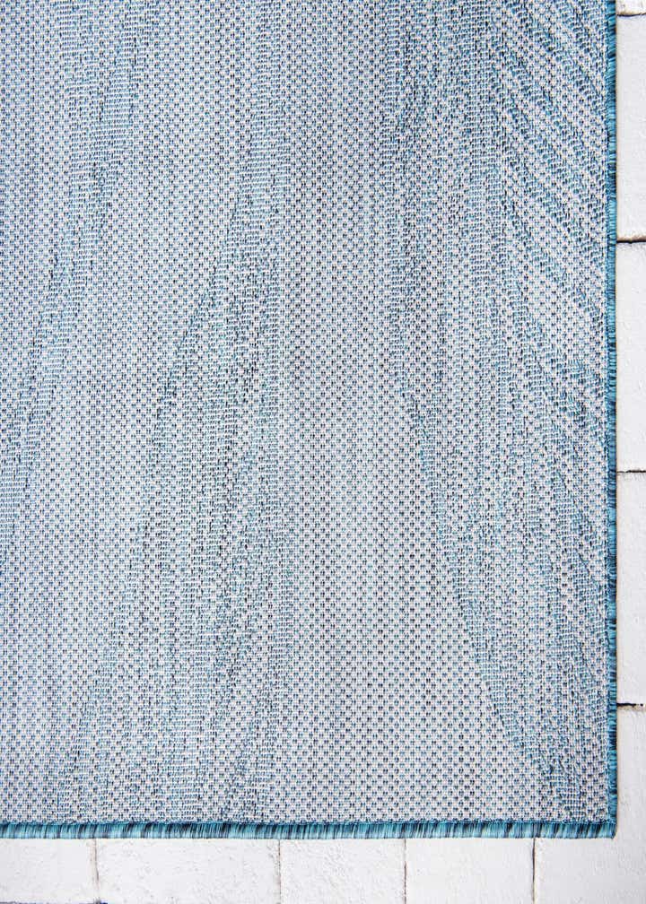 5' 3 x 8' Easy-Clean Botanical Indoor / Outdoor Rug