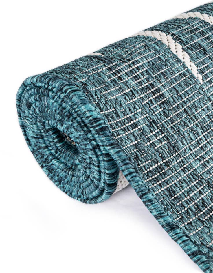 Detail image of 9' x 12' Easy-Clean Botanical Indoor / Outdoor Rug
