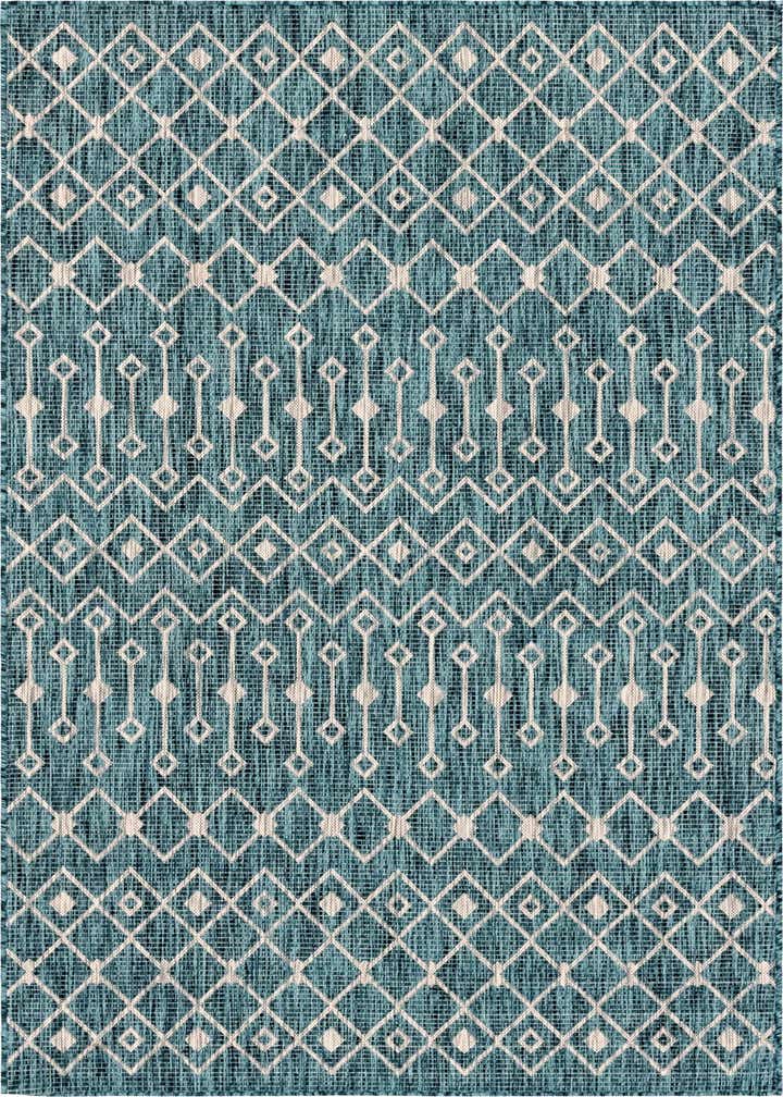 5' 3 x 8' Easy-Clean Lattice Indoor / Outdoor Rug