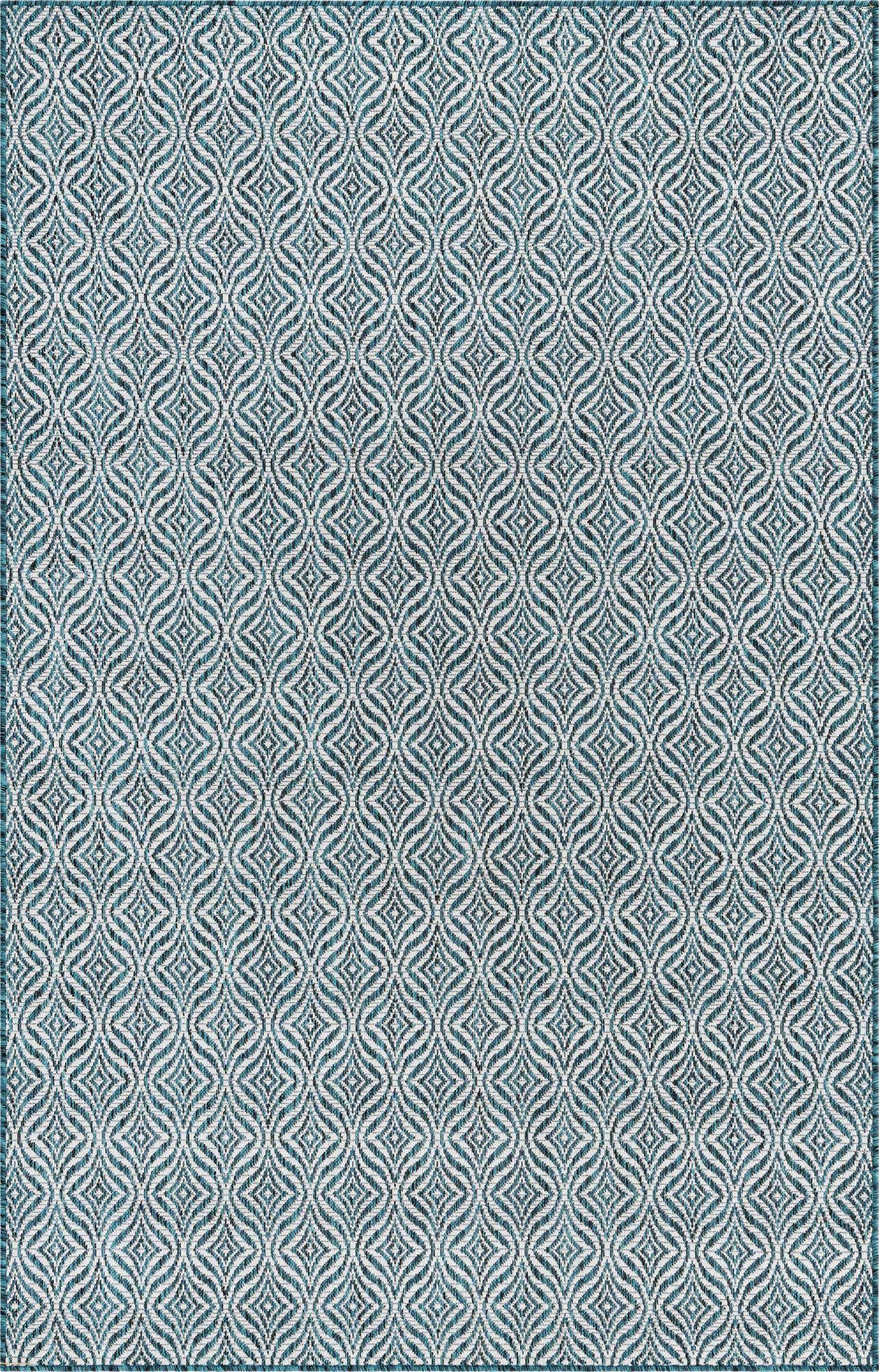 5' 3 x 8' Easy-Clean Lattice Indoor / Outdoor Rug