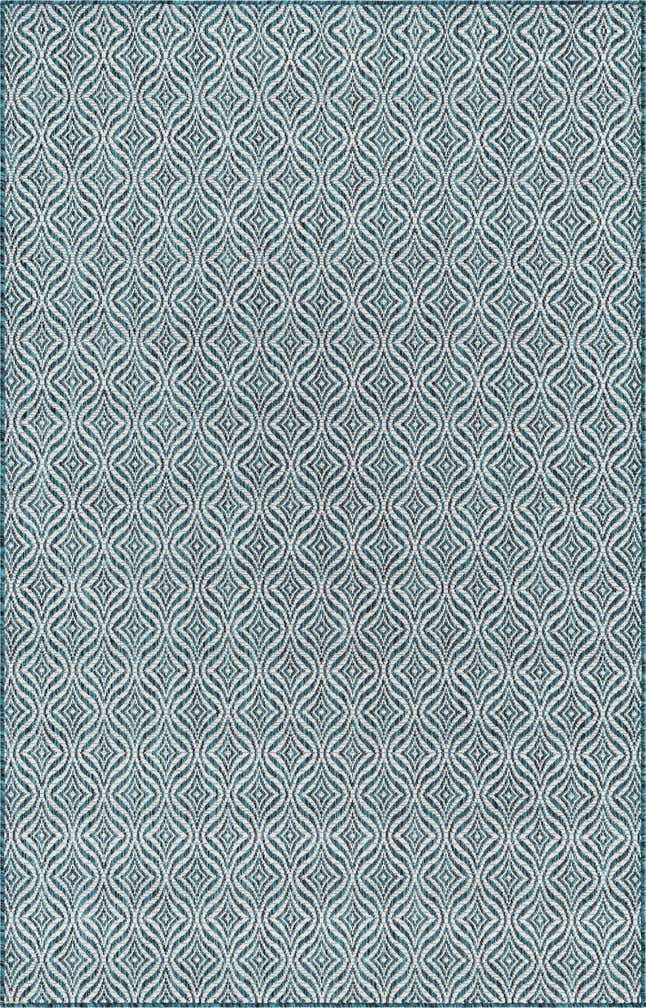 5' 3 x 8' Easy-Clean Lattice Indoor / Outdoor Rug