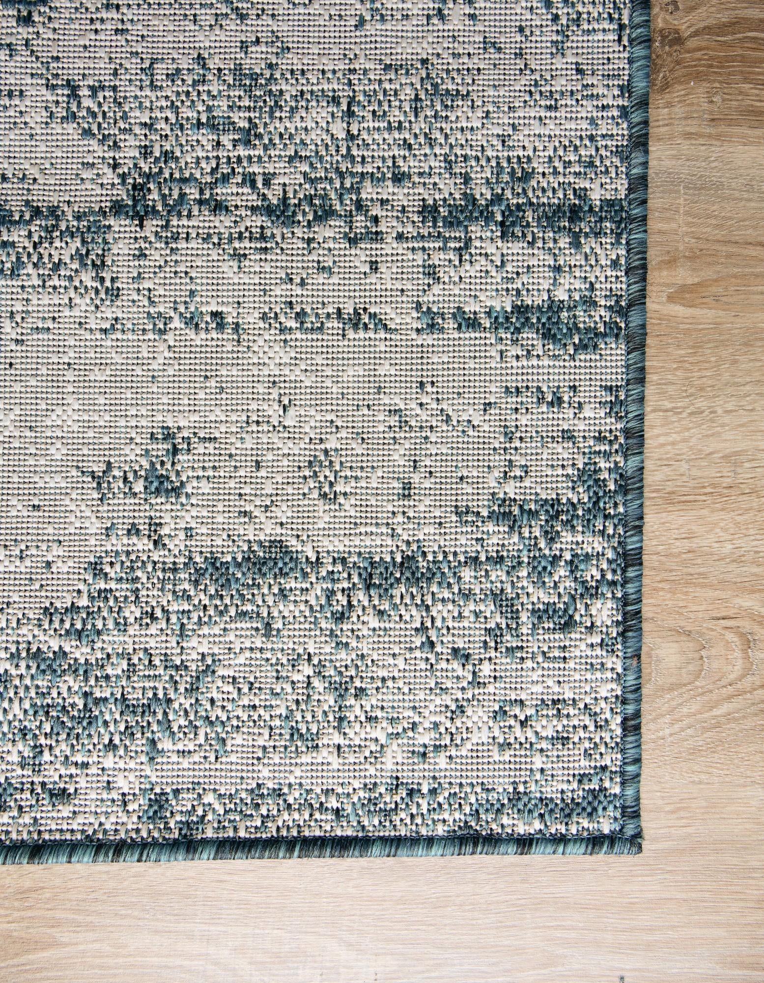 3' x 5' 3 Easy-Clean Modern Indoor / Outdoor Rug