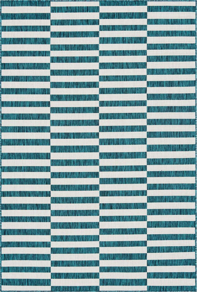 Detail image of 6' x 9' Easy-Clean Ribbon Indoor / Outdoor Rug