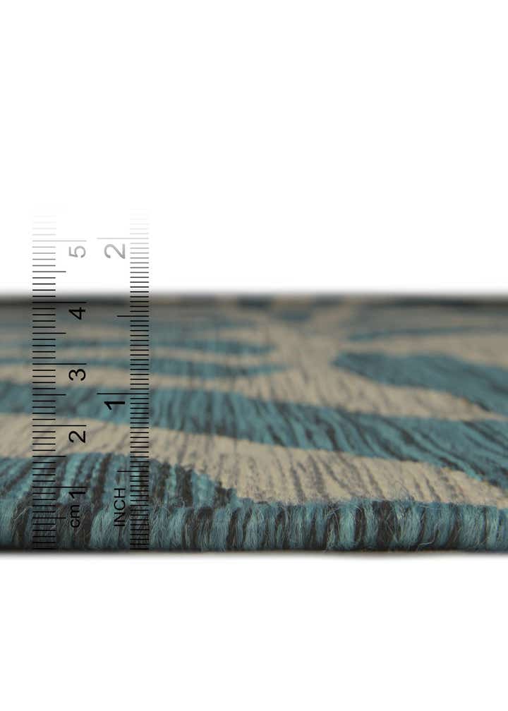5' 3 x 8' Easy-Clean Safari Indoor / Outdoor Rug