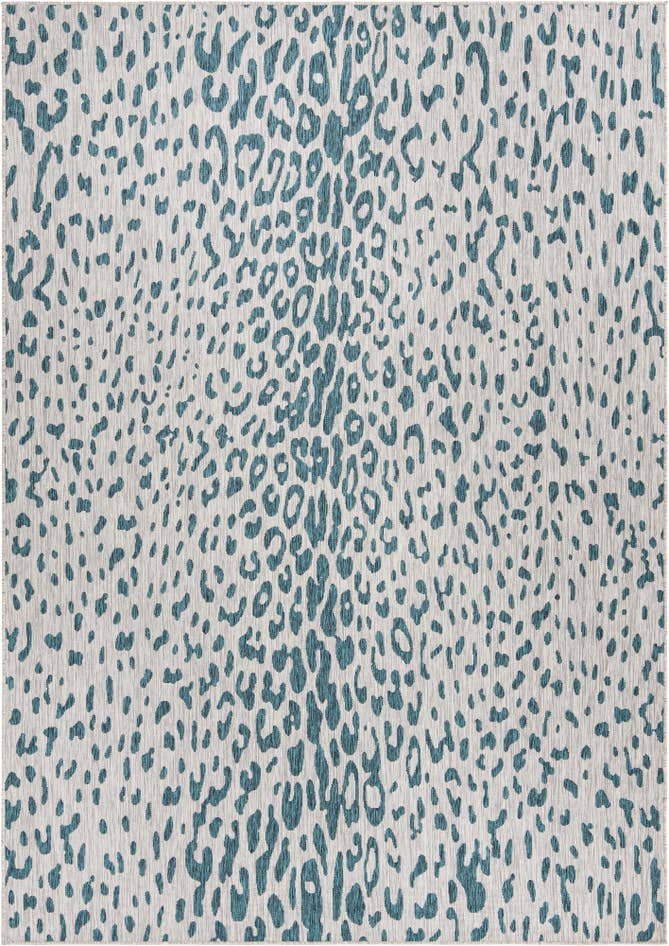 Detail image of 7' 10 x 11' Easy-Clean Safari Indoor / Outdoor Rug