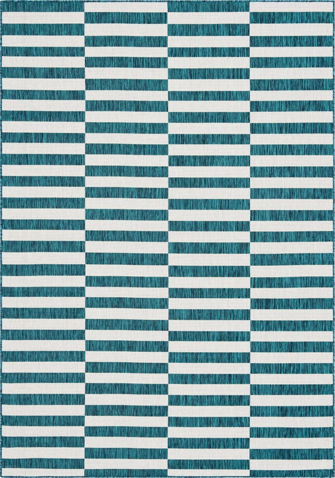 Detail image of 7' x 10' Easy-Clean Striped Indoor / Outdoor Rug