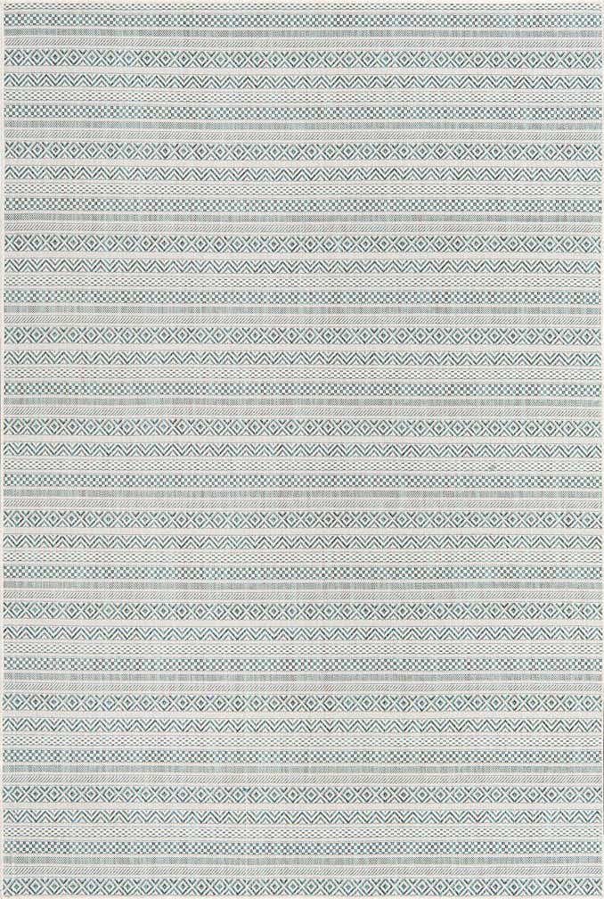 6' x 9' Easy-Clean Striped Indoor / Outdoor Rug