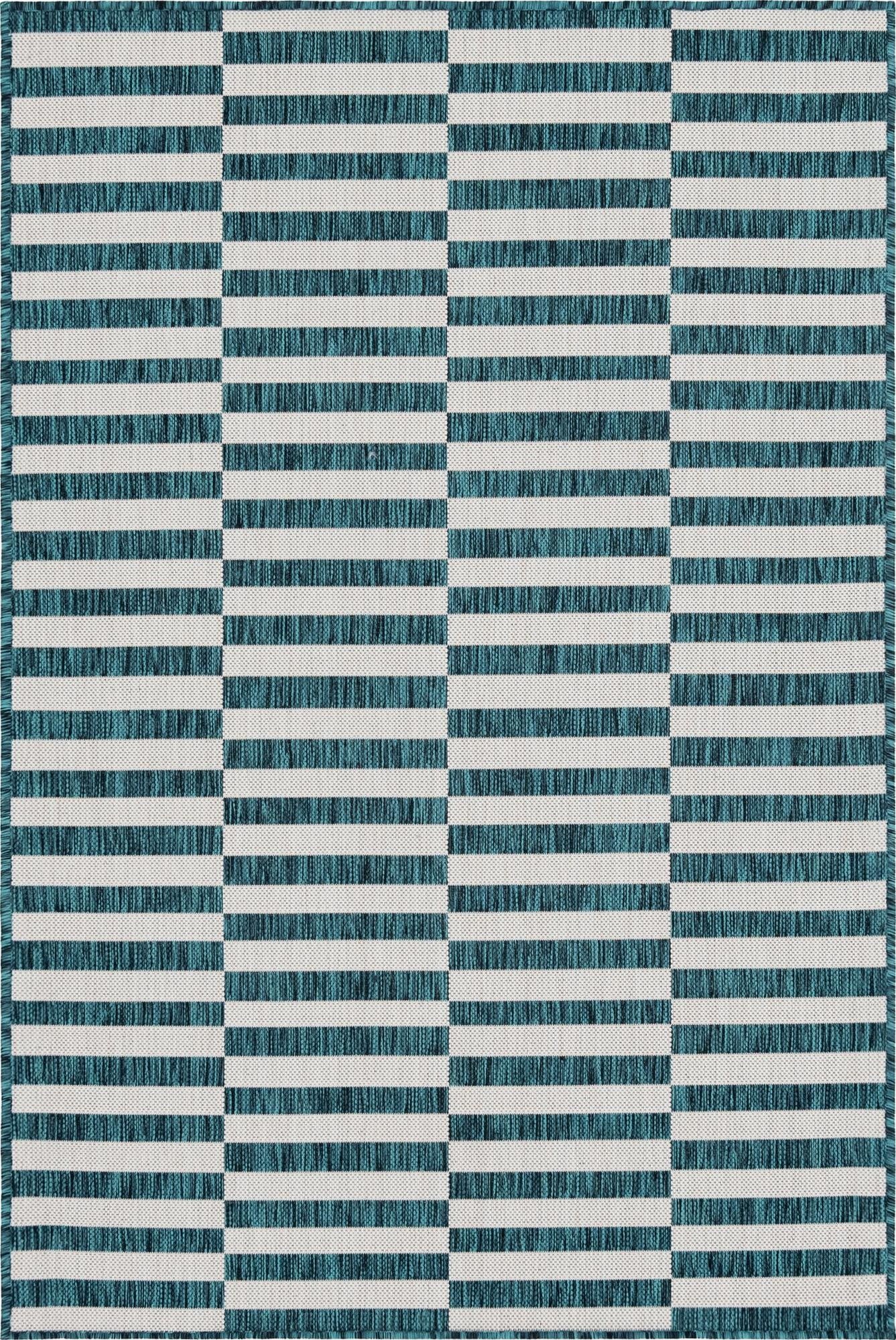 4' x 6'  Washable Striped Indoor / Outdoor Rug