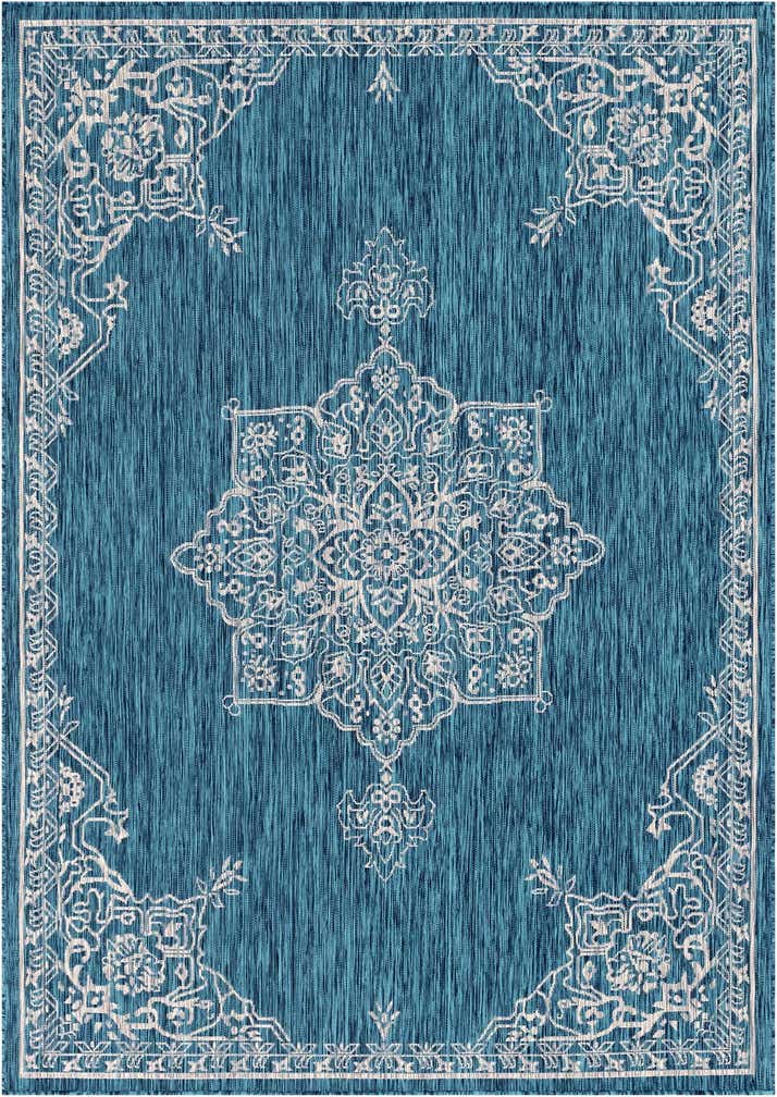 7' x 10' Easy-Clean Traditional Indoor / Outdoor Rug