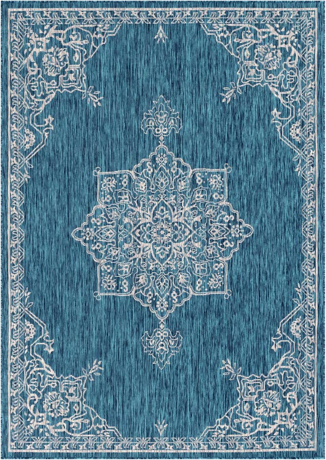 Detail image of 7' x 10' Easy-Clean Traditional Indoor / Outdoor Rug