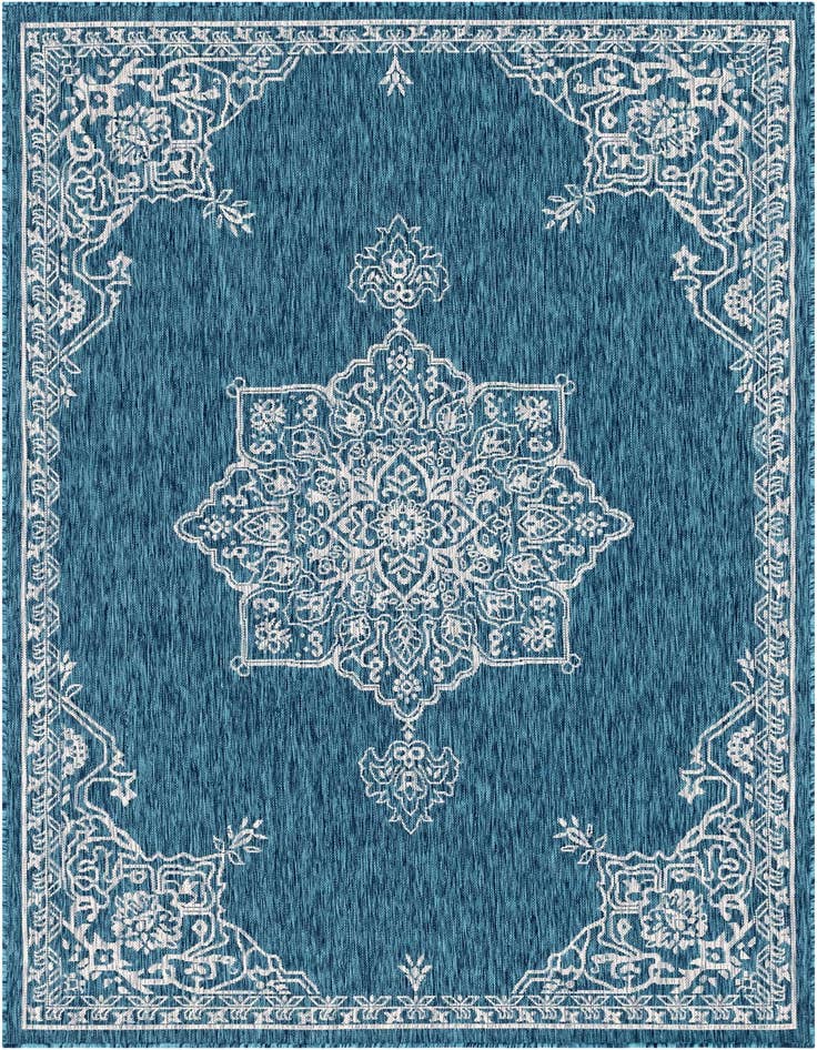 Detail image of 6' x 9' Easy-Clean Traditional Indoor / Outdoor Rug