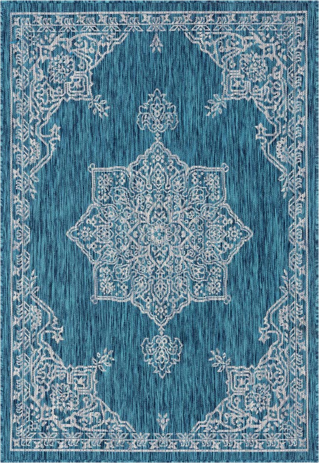Detail image of 4' x 6' Easy-Clean Traditional Indoor / Outdoor Rug