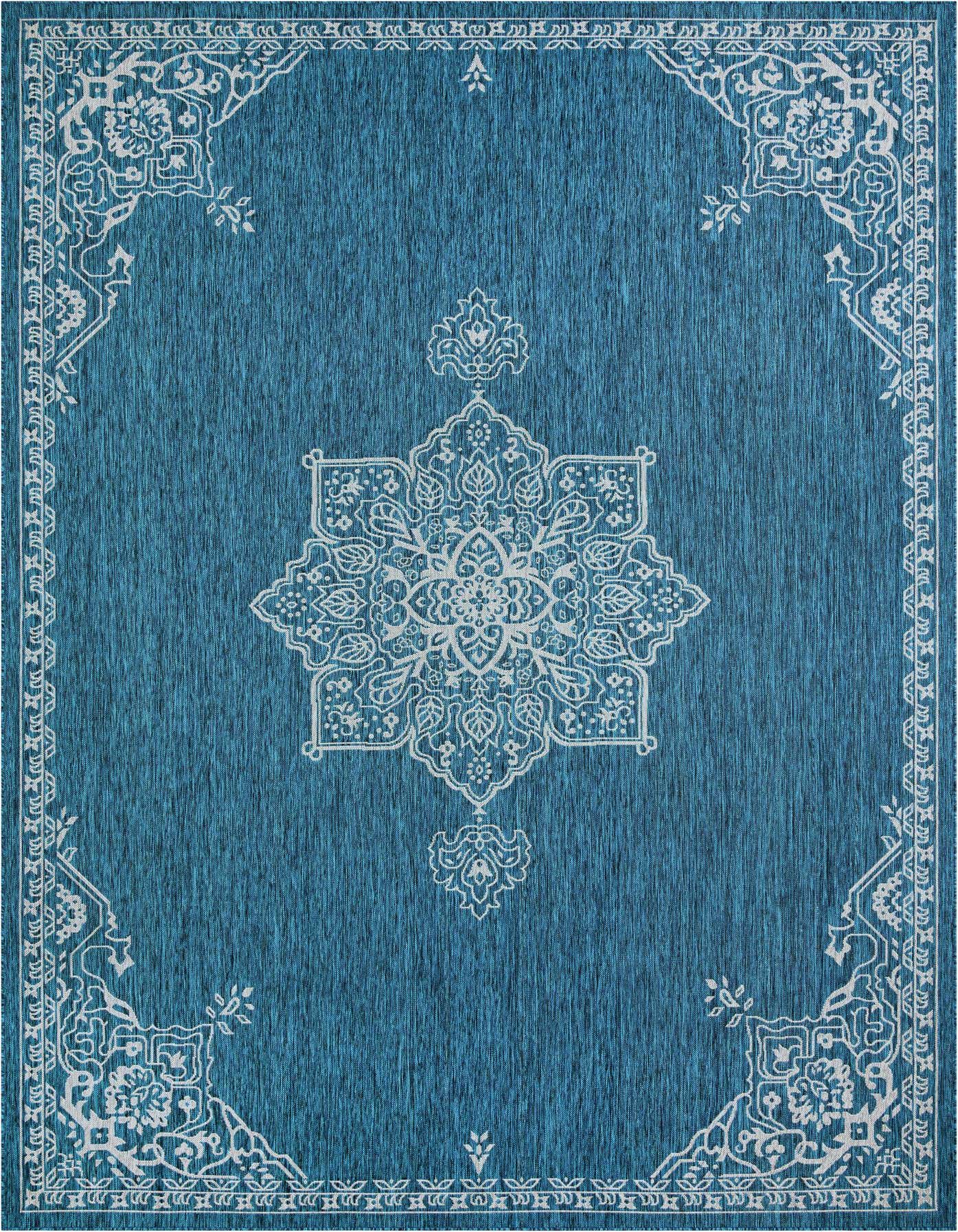 10' x 14' Easy-Clean Traditional Indoor / Outdoor Rug