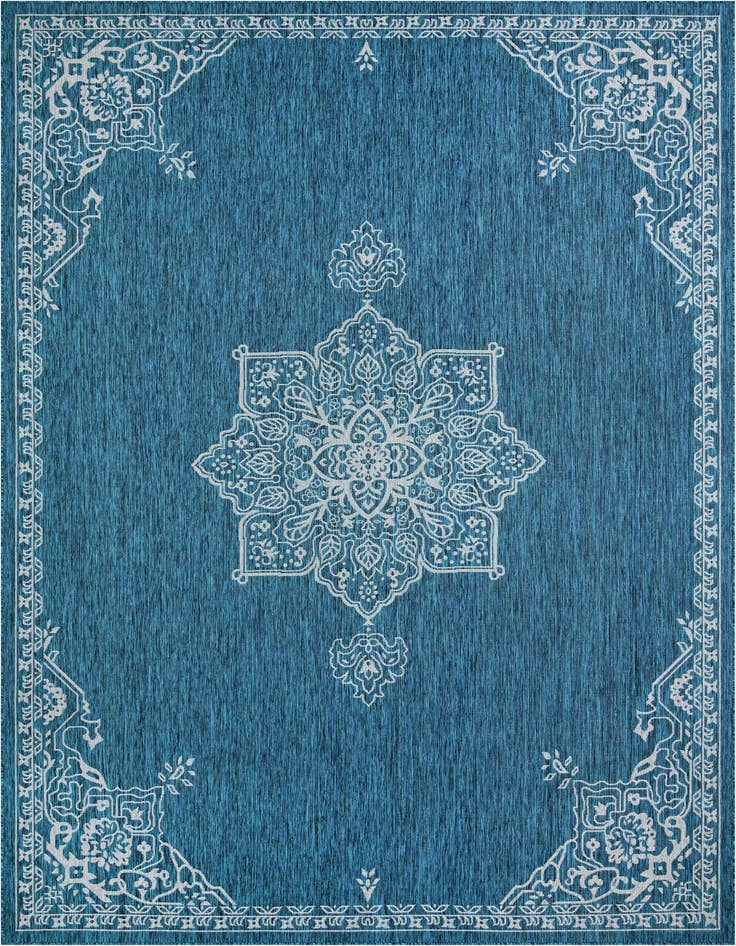 Detail image of 10' x 14' Easy-Clean Traditional Indoor / Outdoor Rug