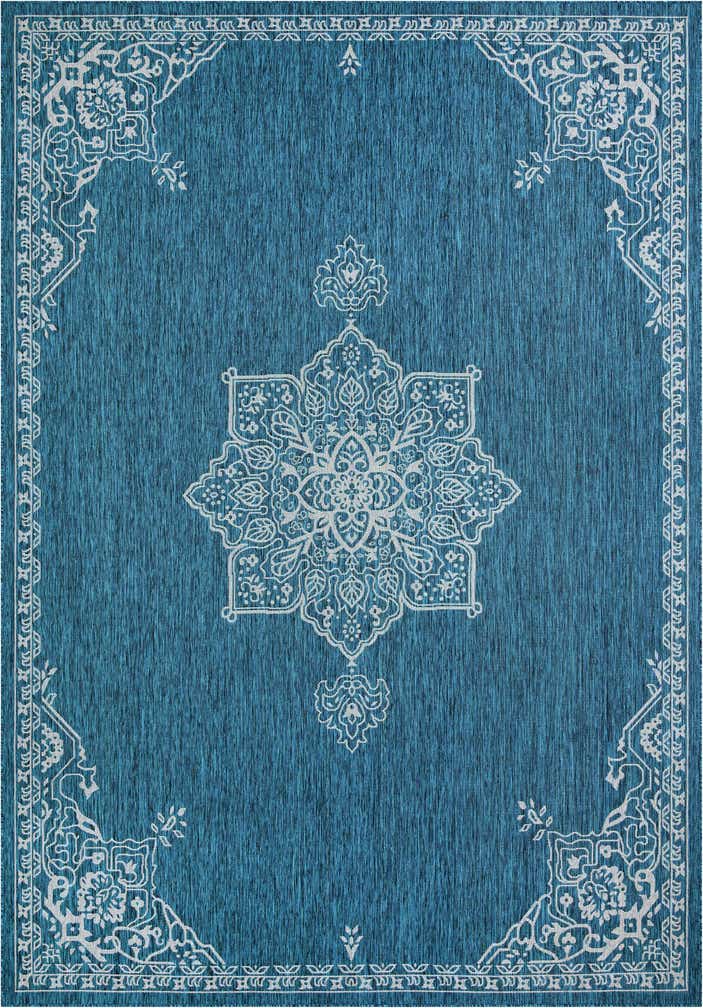 10' x 14' Easy-Clean Traditional Indoor / Outdoor Rug