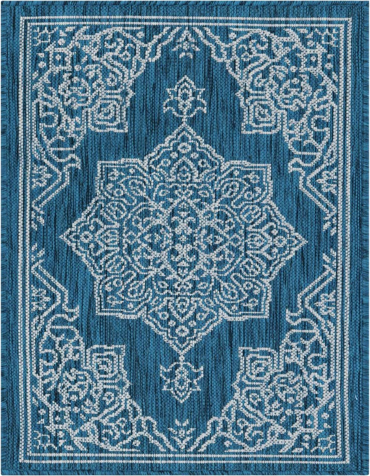 Detail image of 2' x 3' Easy-Clean Traditional Indoor / Outdoor Rug