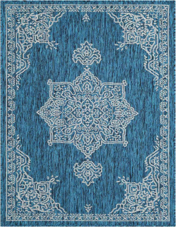 Detail image of 3' x 5' 3 Easy-Clean Traditional Indoor / Outdoor Rug
