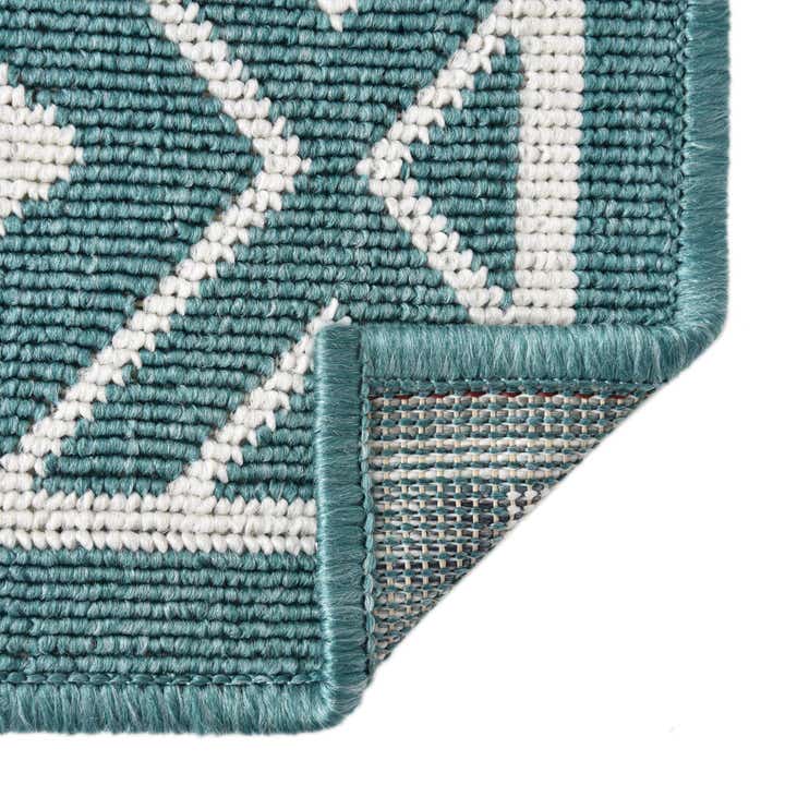 9' x 12' Easy-Clean Trellis Indoor / Outdoor Rug