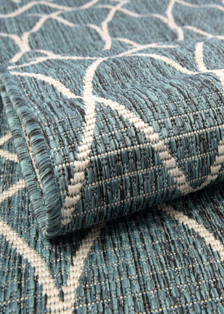 3' x 5' 3 Easy-Clean Trellis Indoor / Outdoor Rug