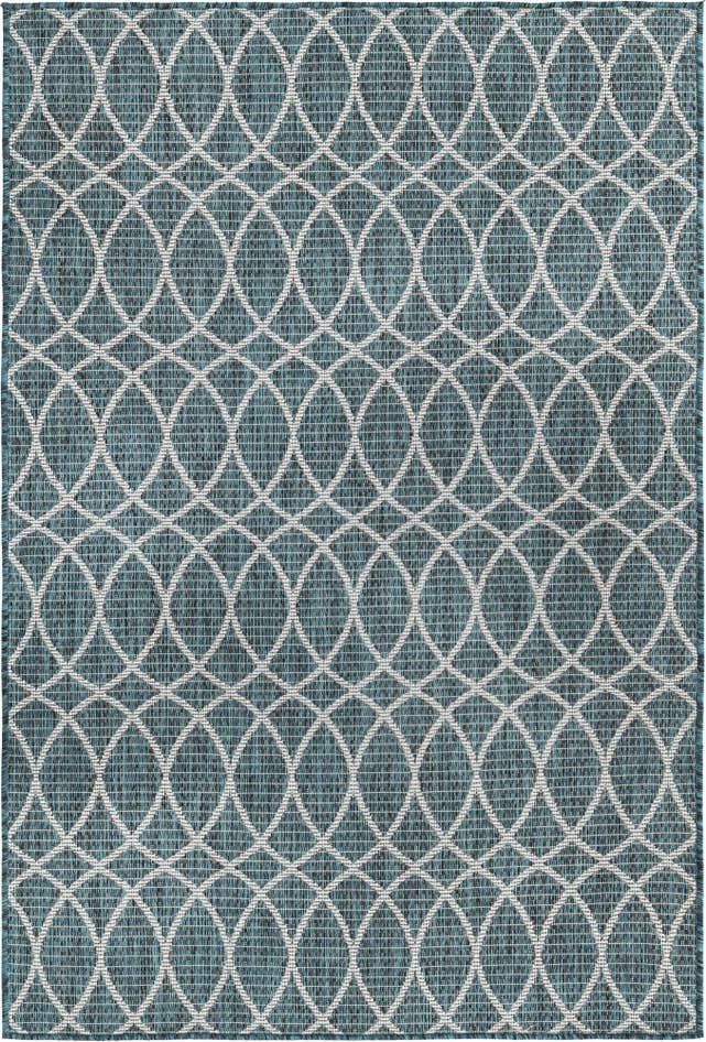 Detail image of 4' x 6' Easy-Clean Trellis Indoor / Outdoor Rug