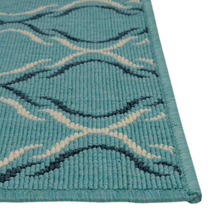 7' 10 x 10' Easy-Clean Trellis Indoor / Outdoor Rug