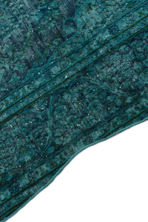 Detail image of 6' 10 x 9' 5 Hand Knotted Ultra Vintage Persian Wool Rug