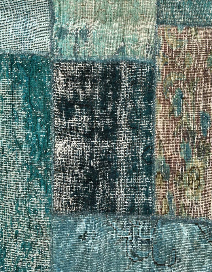 Detail image of 6' 3 x 9' 4 Hand Knotted Ultra Vintage Persian Wool Rug