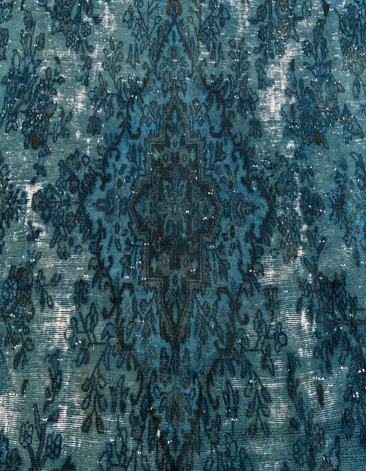 Detail image of 9' 6 x 13' 4  Hand Knotted Ultra Vintage Persian Wool Rug